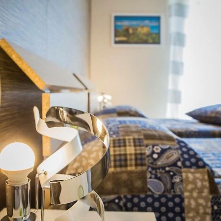 Le Notti Di Morfeo Bed and Breakfast San Leone Eksteriør billede